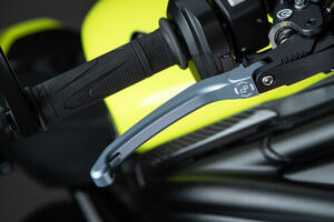 Kit Leve ( Freno + Frizione ) Alluminio per Triumph 