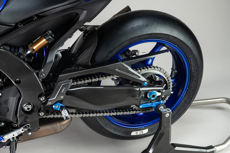 Parafango Post. In Carbonio per Yamaha Naturale