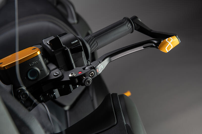 Protezione Leva Frizione In Alluminio - Interasse 132 Mm / Terminale Colorato Oro