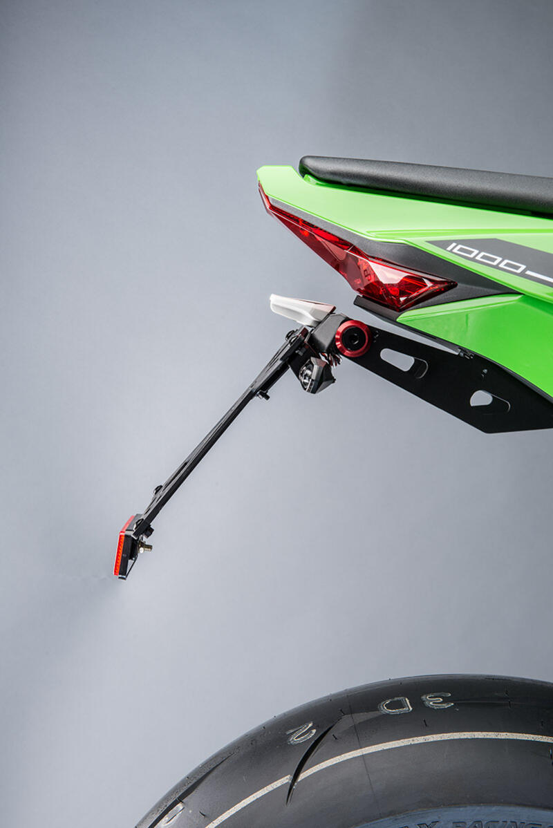 Kit Portatarga Regolabile per Kawasaki NeroA3
