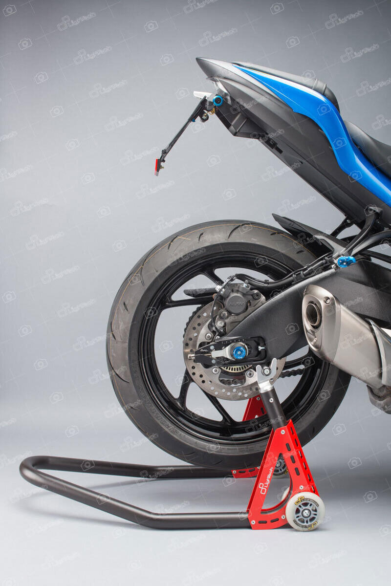 Kit Portatarga Regolabile per Suzuki A1